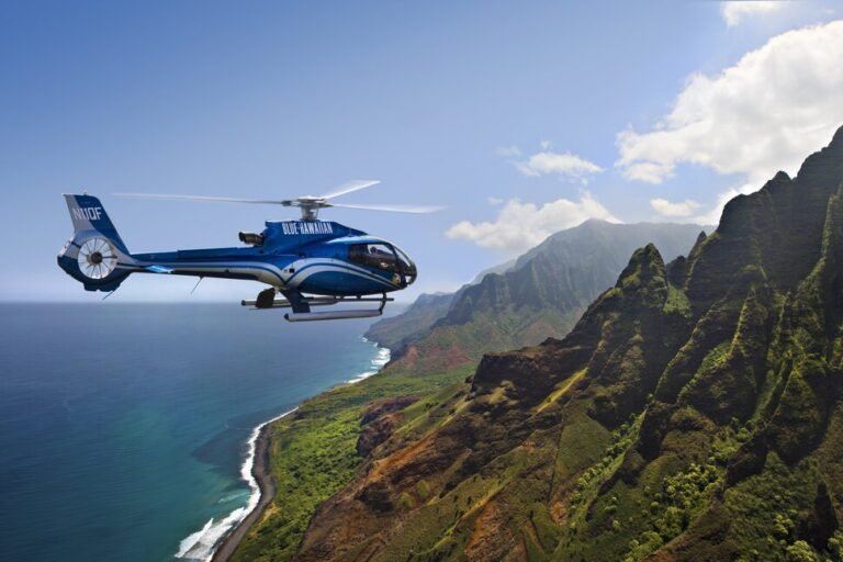 The 6 Best Kauai Helicopter Tours